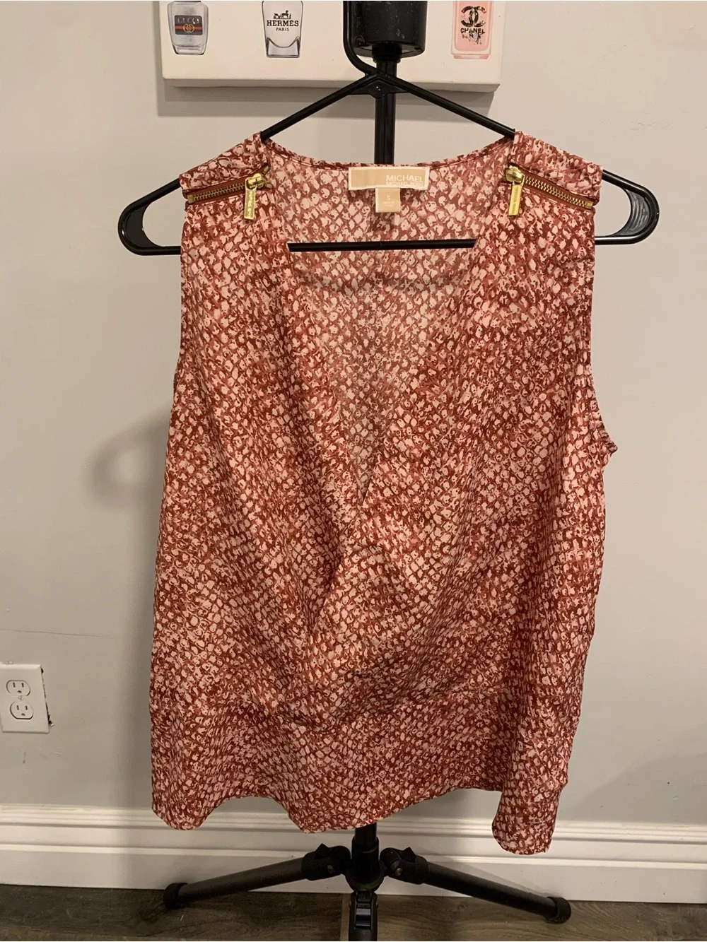 Michael Kors Sleeveless Rust Pink Printed Blouse - GB002